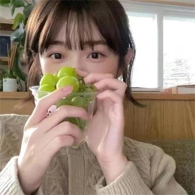 女孩和蜘蛛